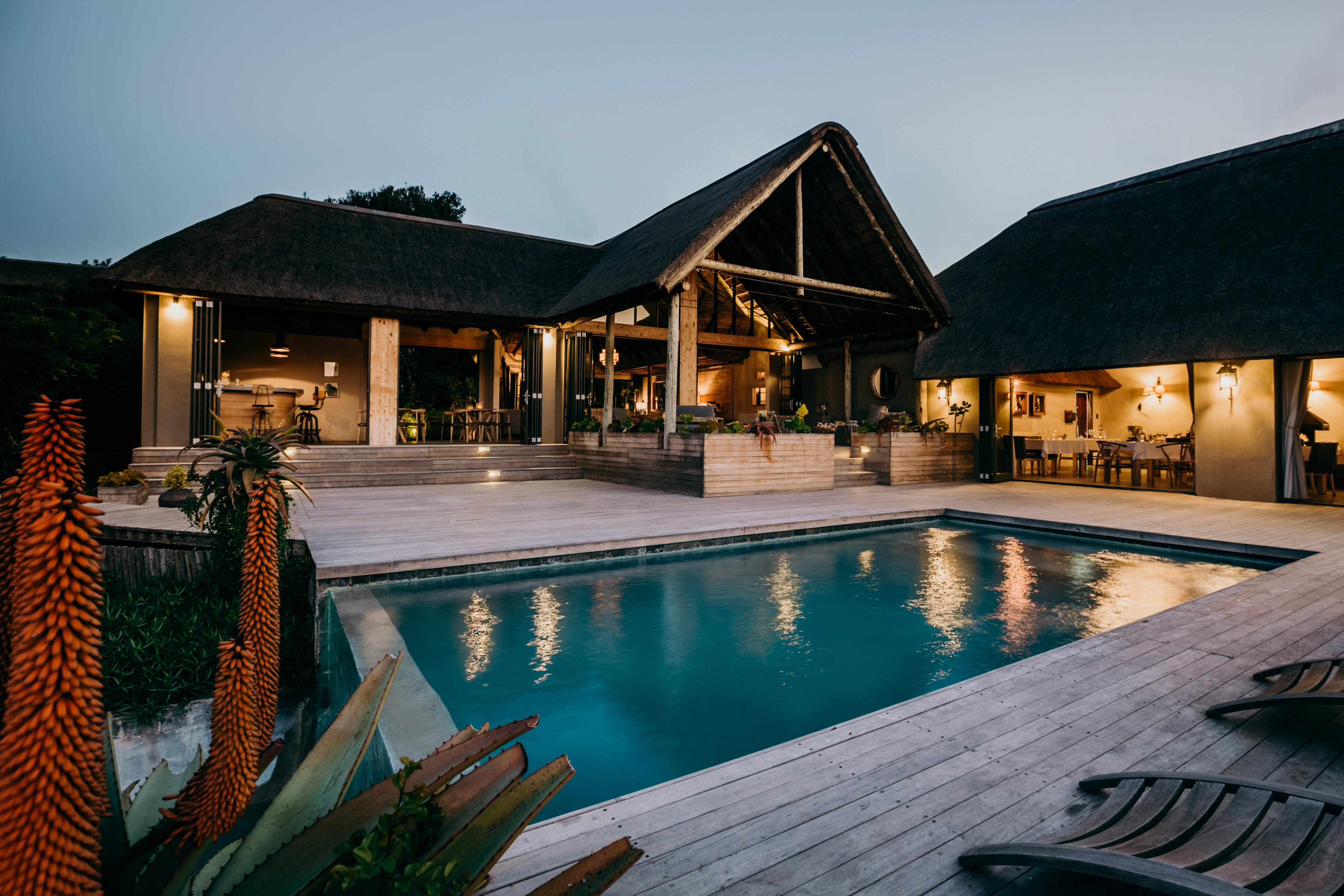 Bukela Game Lodge - Amakhala viltreservat Exteriör bild